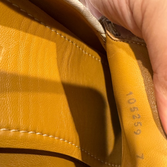 Authentic Gucci loafers - Picture 10 of 11
